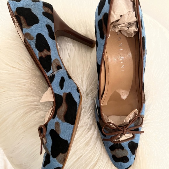 Gianni Bini Blue leopard printed heels - Picture 3 of 6